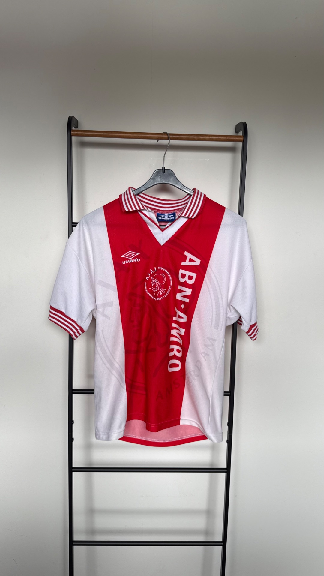 1995/96 home