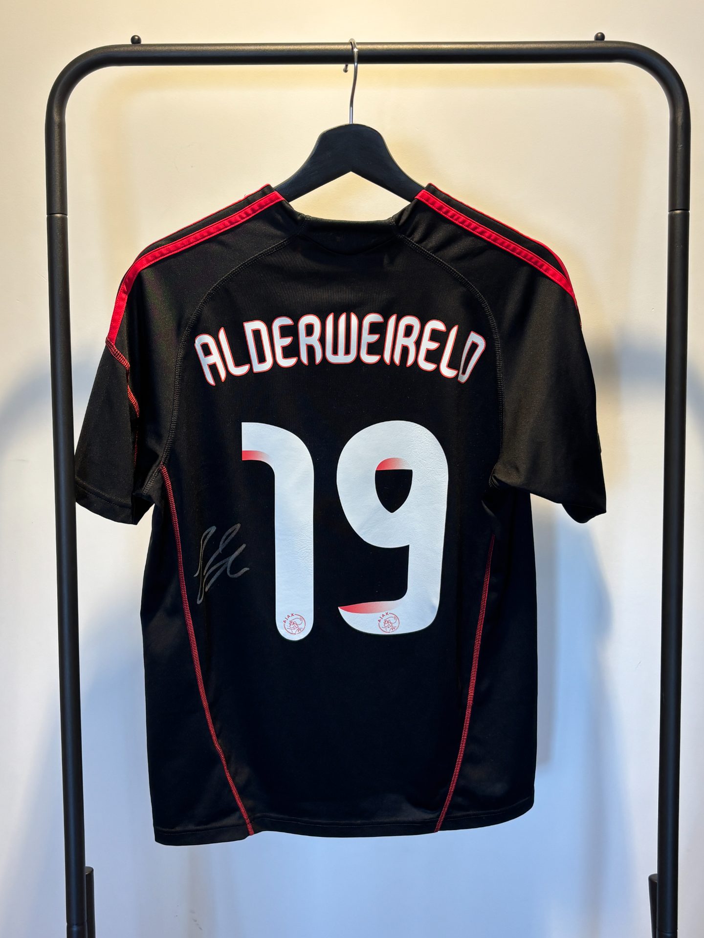 Ajax Away