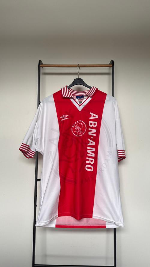 Ajax Home — 1 of 4