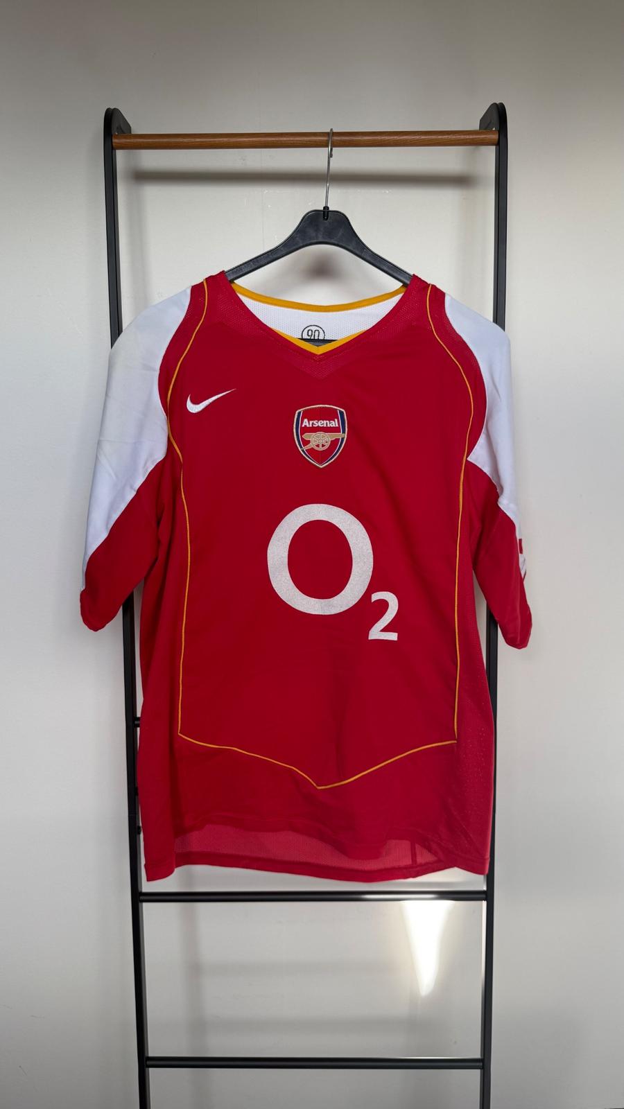 2004/05 home — 1 of 5