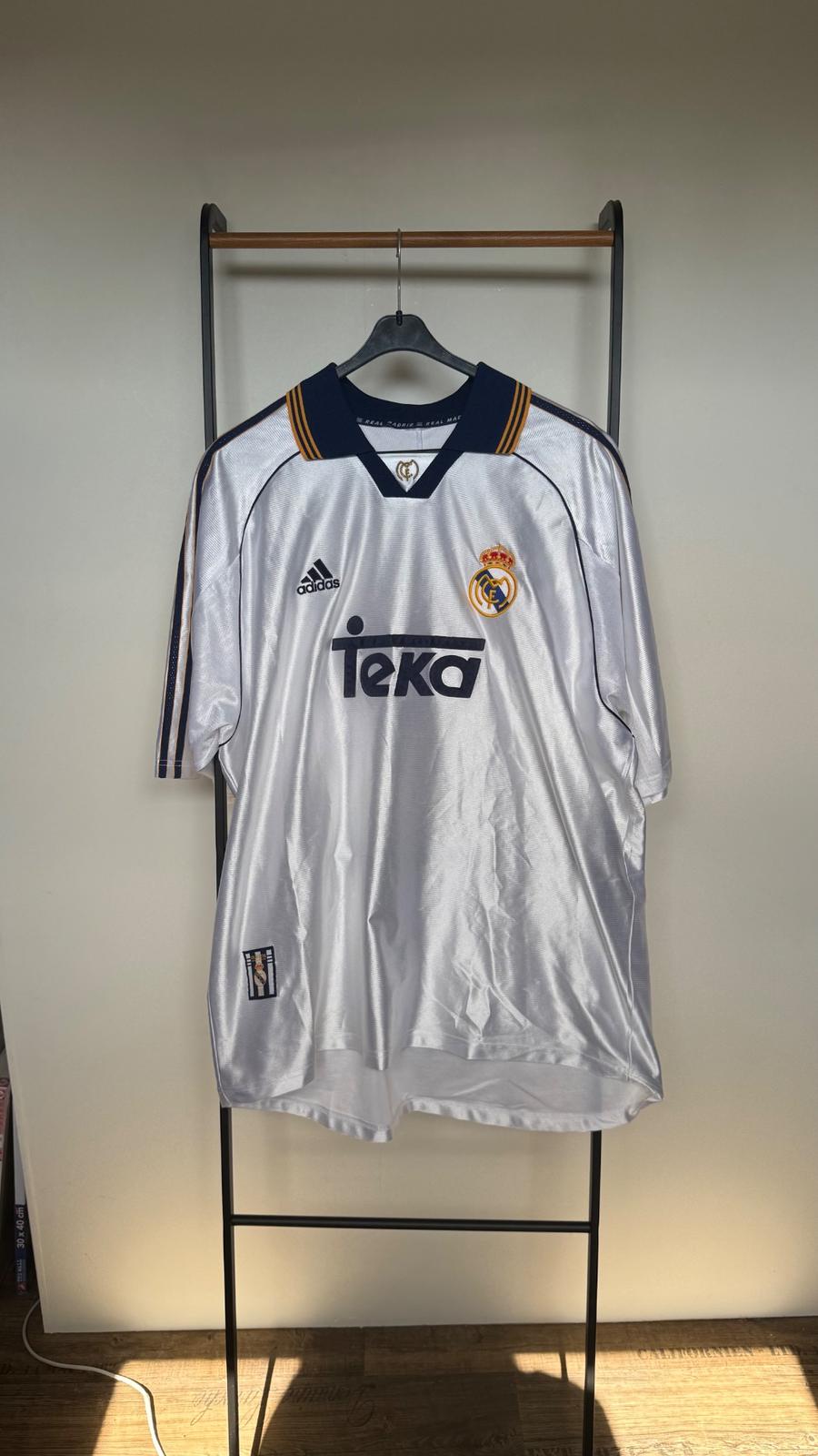 1999/00 home — 1 of 4