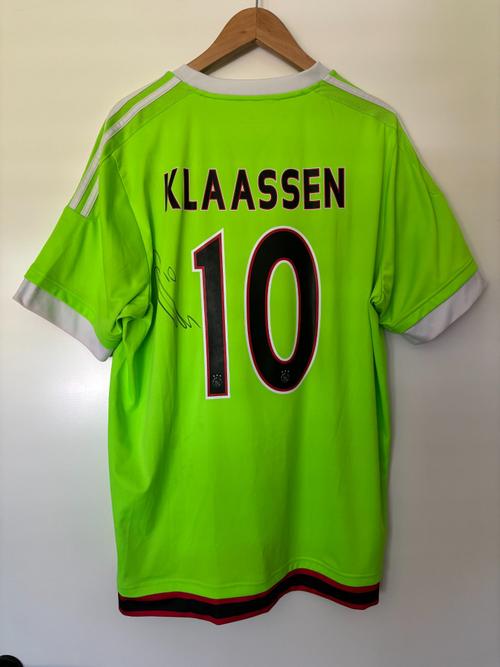 Ajax Away